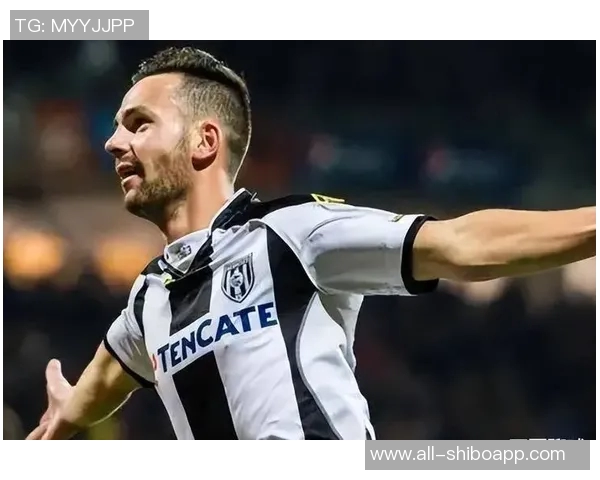 名宿点评赫拉芬贝赫上赛季表现出色本赛季状态下滑令人失望 名宿点评赫拉芬贝赫上赛季表现出色本赛季状态下滑令人失望