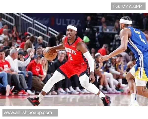 骑士队创历史新纪录连续98场比赛三分球命中10个以上