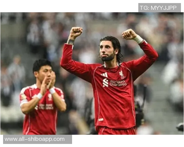 安德森传球助攻领跑英超索博与B费紧随其后争夺荣耀